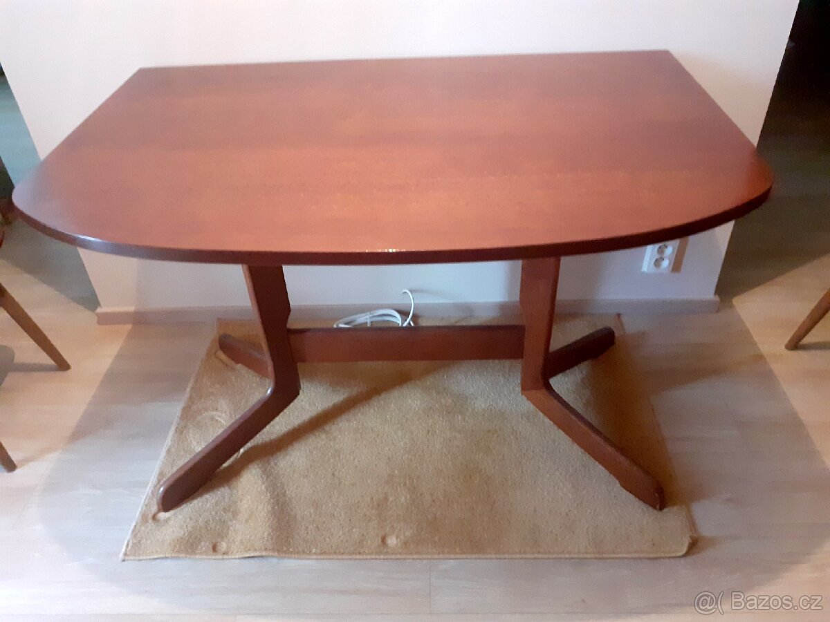 JÍDELNÍ STŮL ke zdi - 3