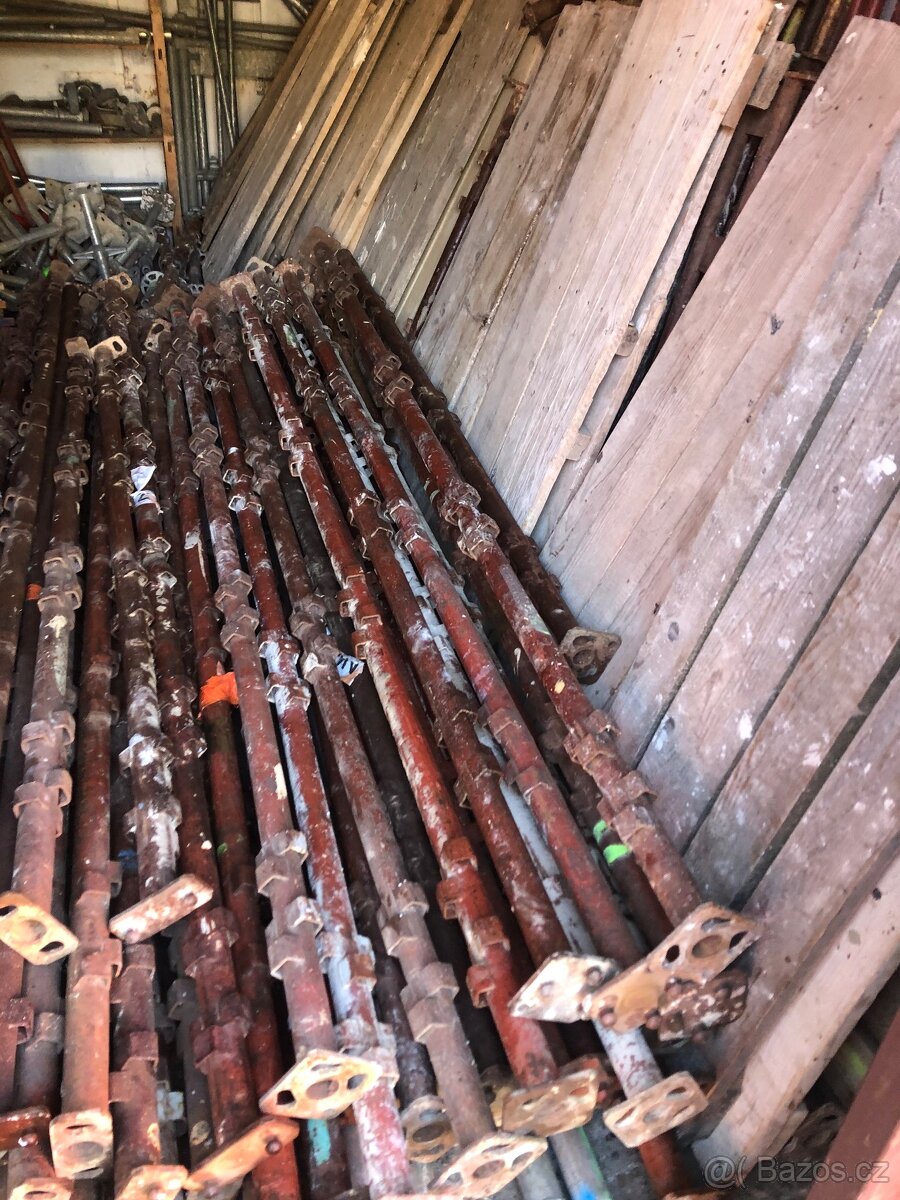 Prodam Leseni Haki , sestavy- díly a podpěrné stojky - 3