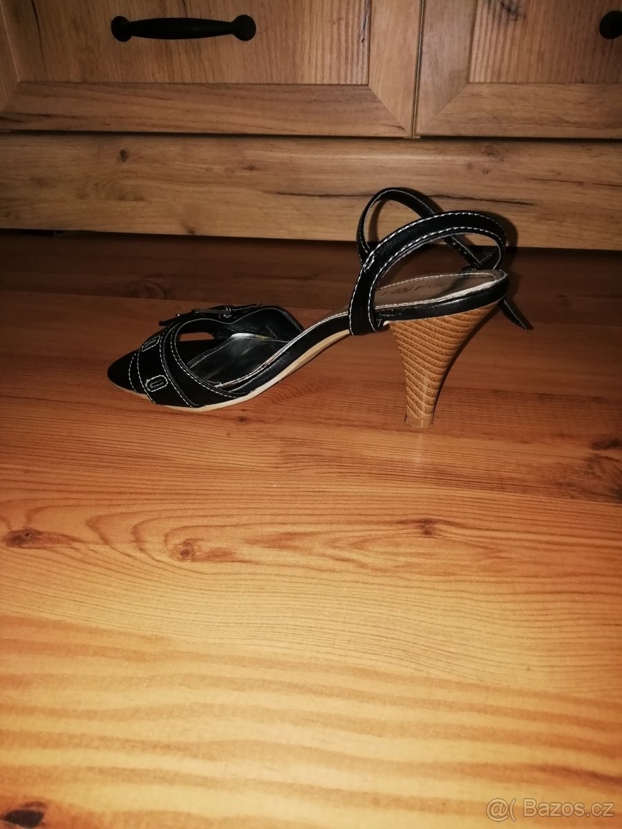 Dámské sandály - 3