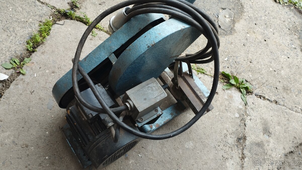 Kotoučová pila, 3f motor - 3