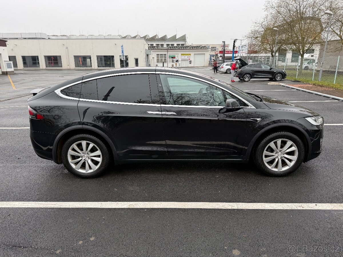 Tesla Model X 90D 2017 (SCH nabíjení zdarma SC01) - 3