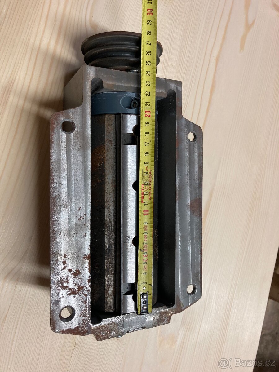 Hoblovaci hřídel - 3