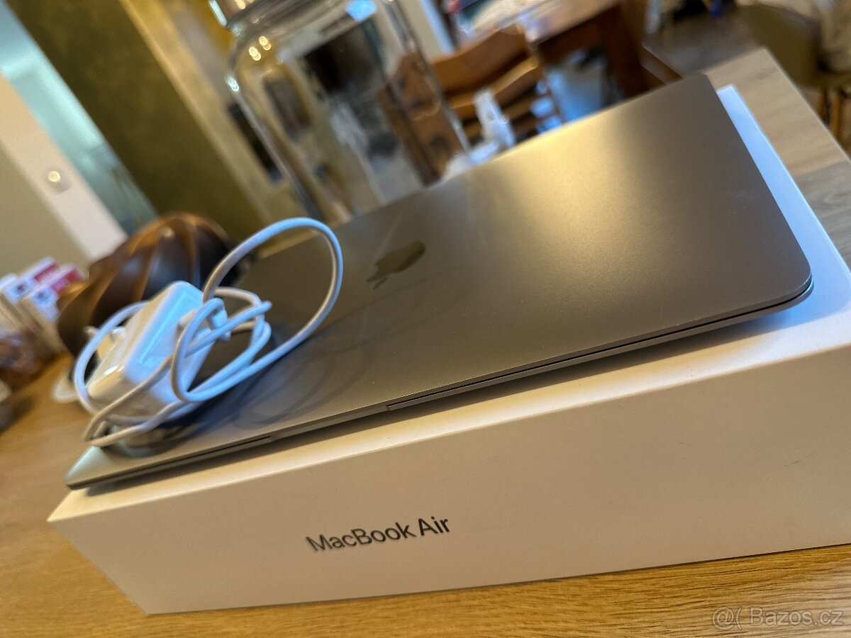 Mac Book Air 13” 2020 - 3