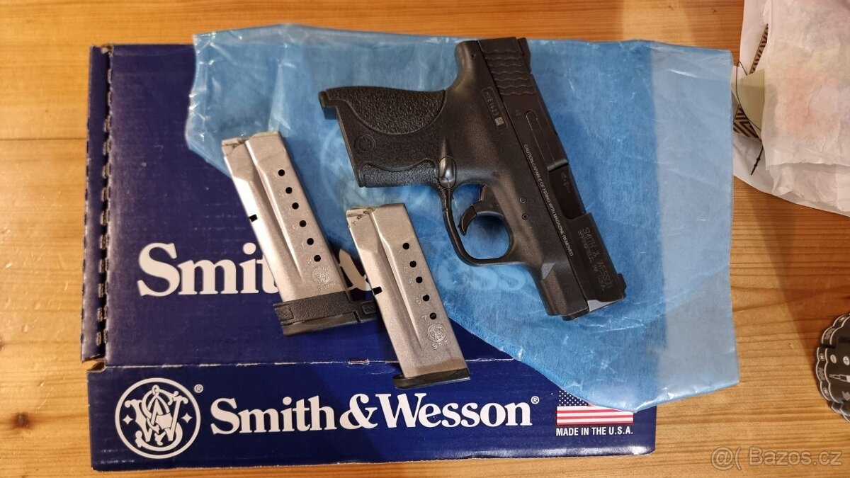 Smith&Wesson MP9 první verze - 3