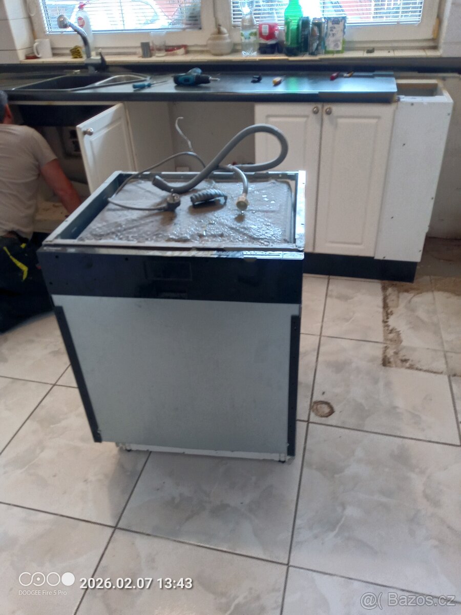 Myčka na nádobí - 3