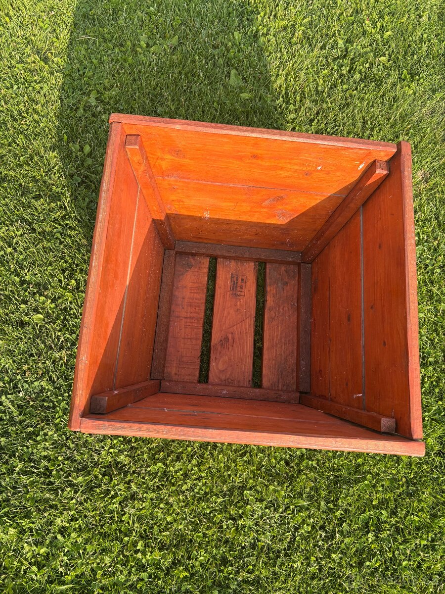 Dřevěné masivní truhlíky - 3