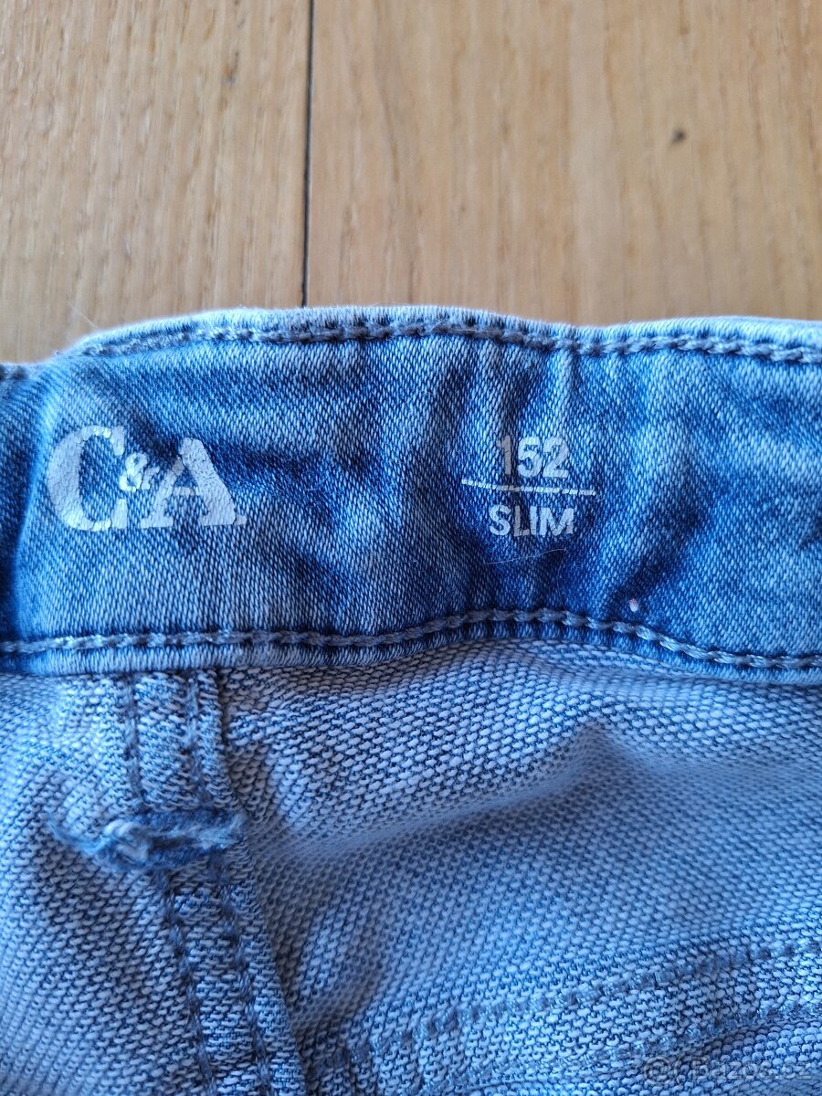 Nabízím chlapecké džíny vel. 152 - 3