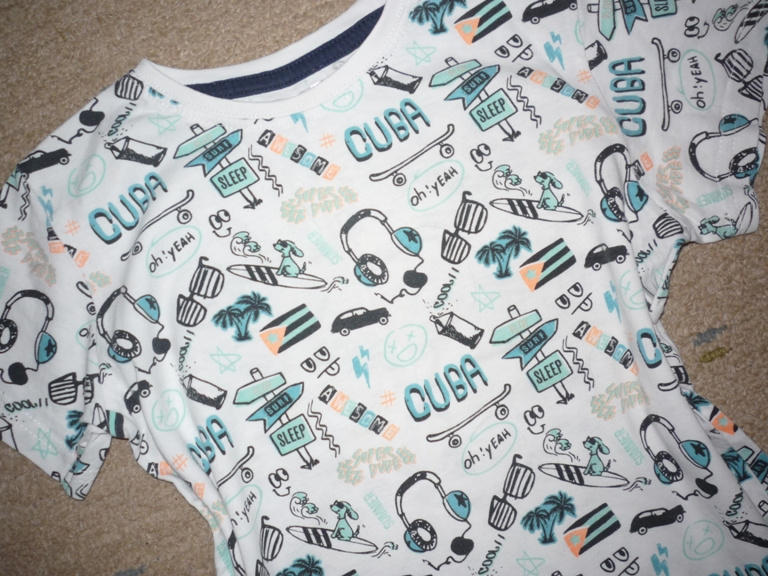 2x tričko vel 122, cena za set - 3