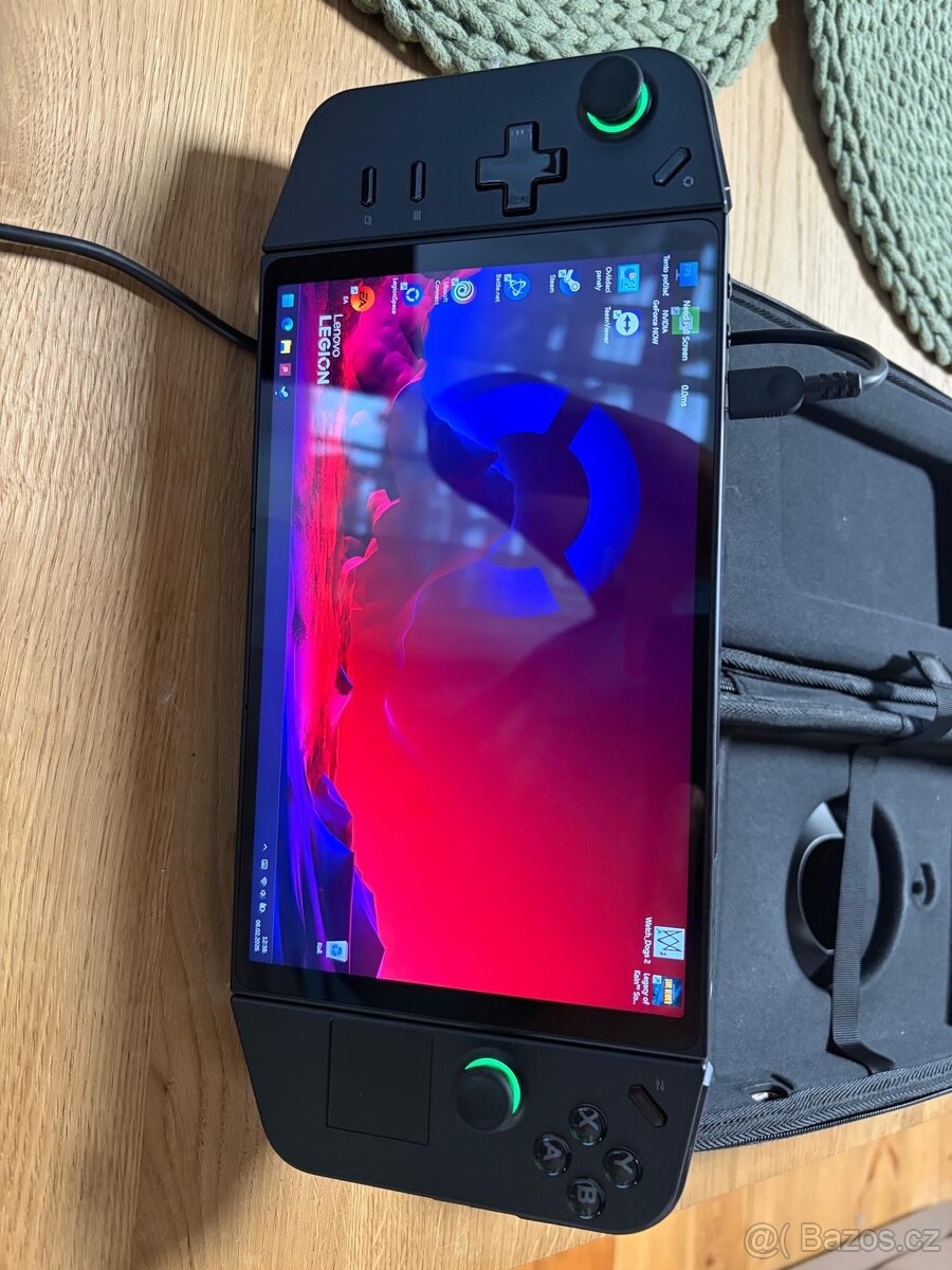 Lenovo Legion Go - 3