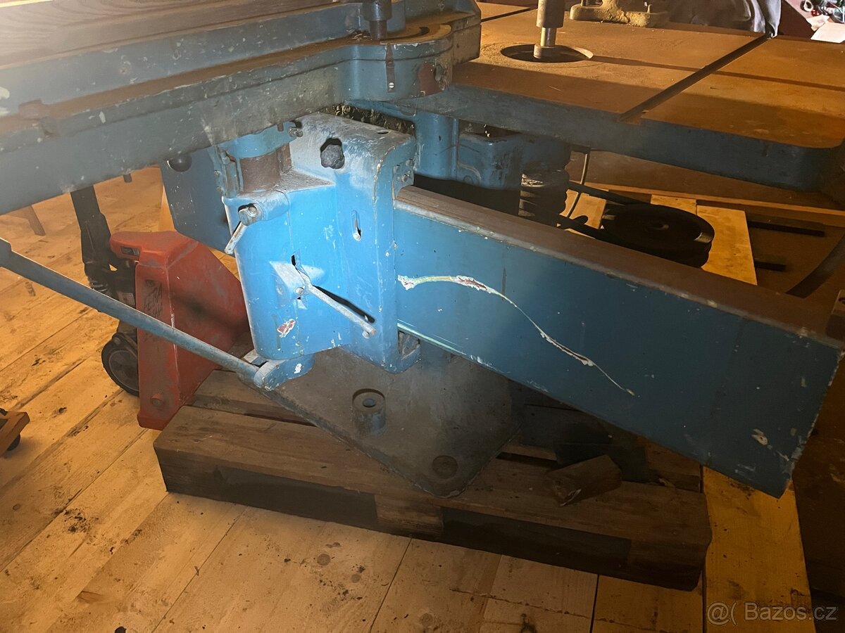 Truhlářská spodní fréza - 3