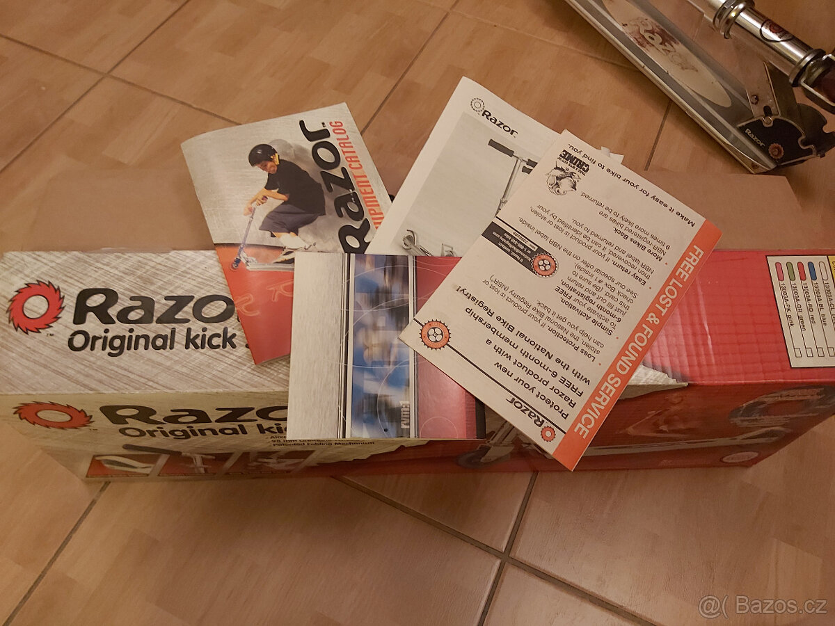 koloběžka Razor - 3