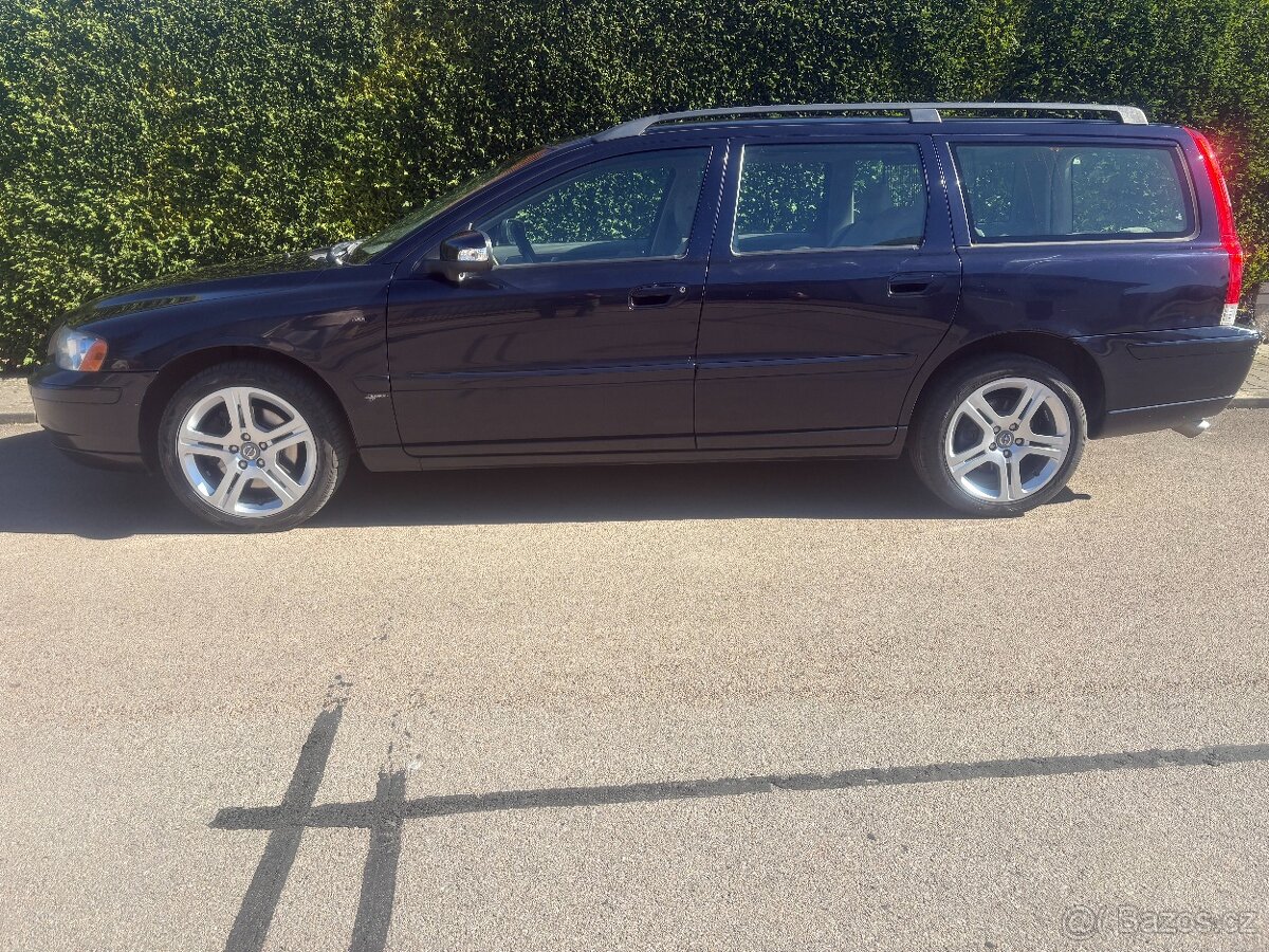 Volvo V70 2,5 AWD - 3