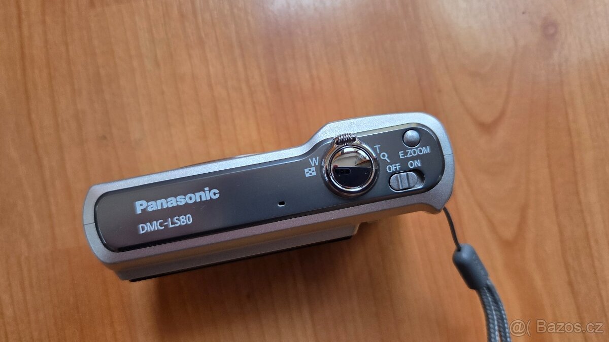Panasonic Lumix DMC-LS80 - 3