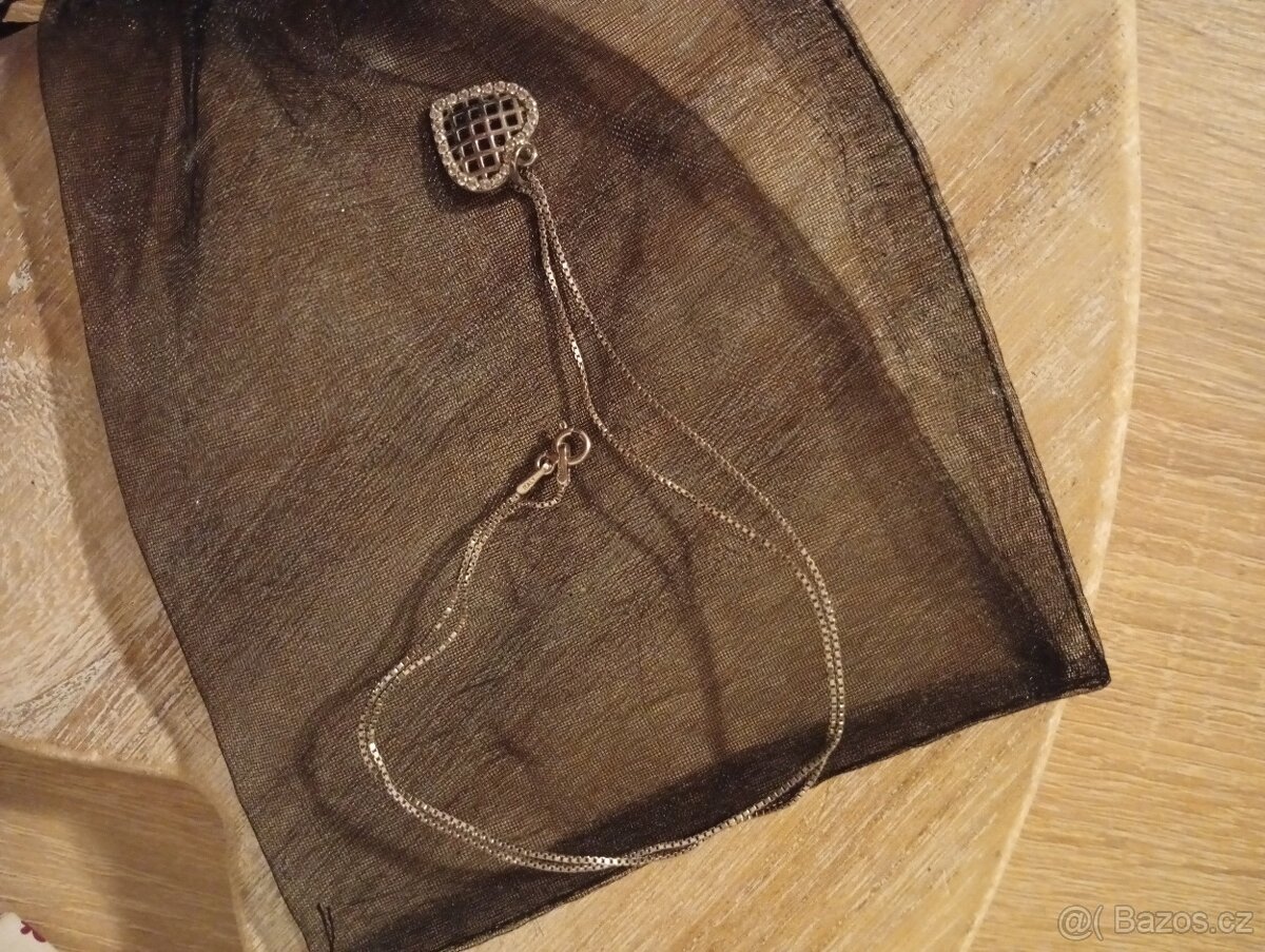 Stříbrný řetízek s přívěskem - 3