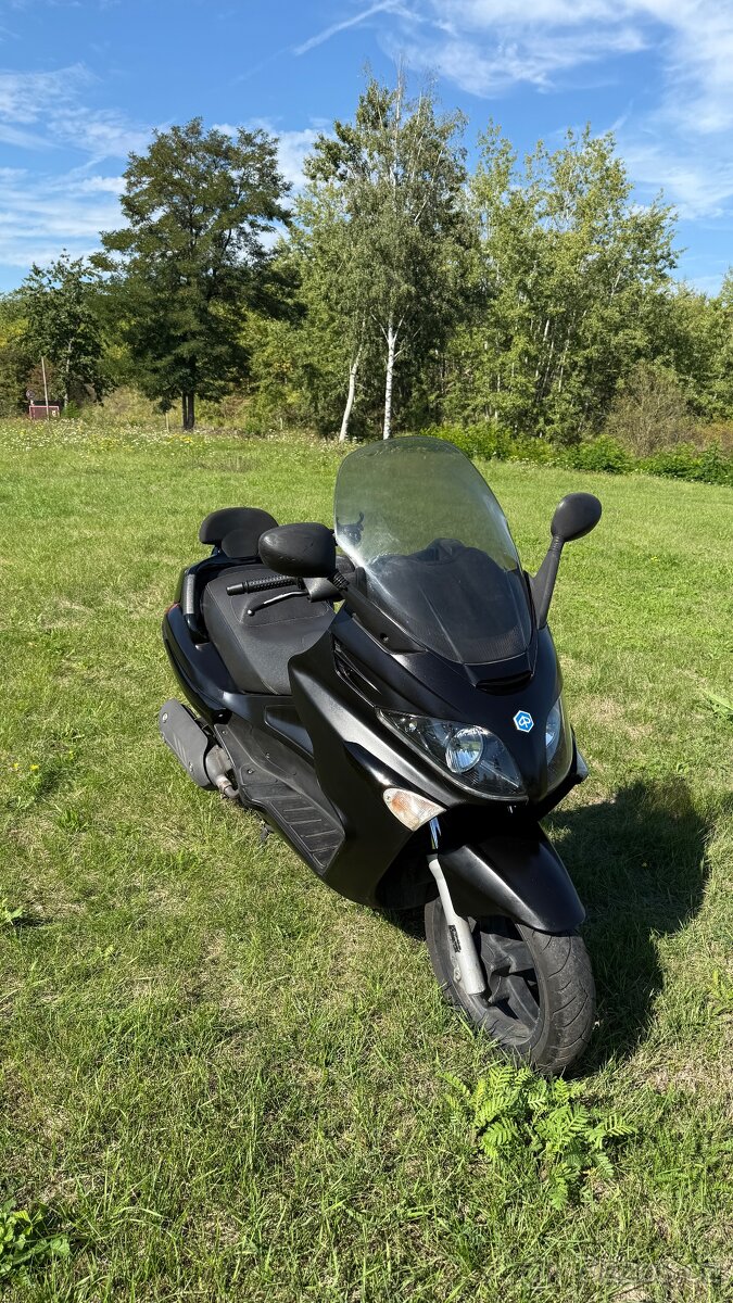Piaggio XEVO 125 - 3