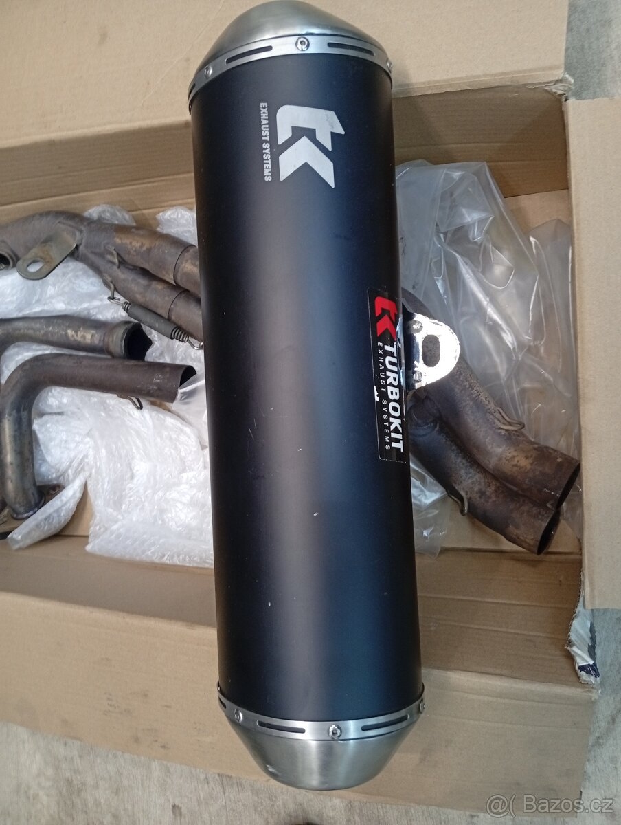 laděny výfuk Suzuki Burgman 650 - 3