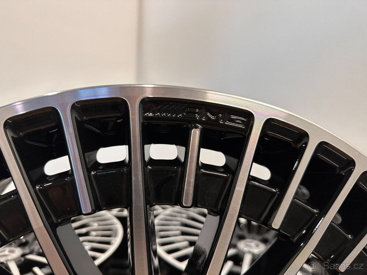 original mercedes eqc amg r21 5x112 a2934011000 - 3