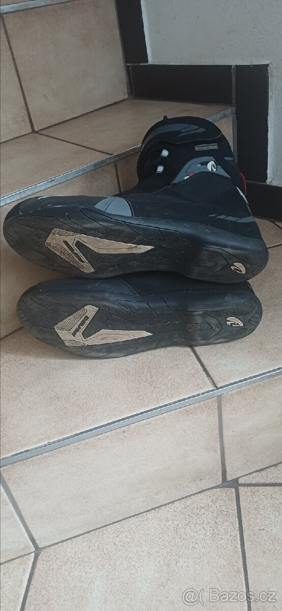 Boty Forma vel.45 - 3