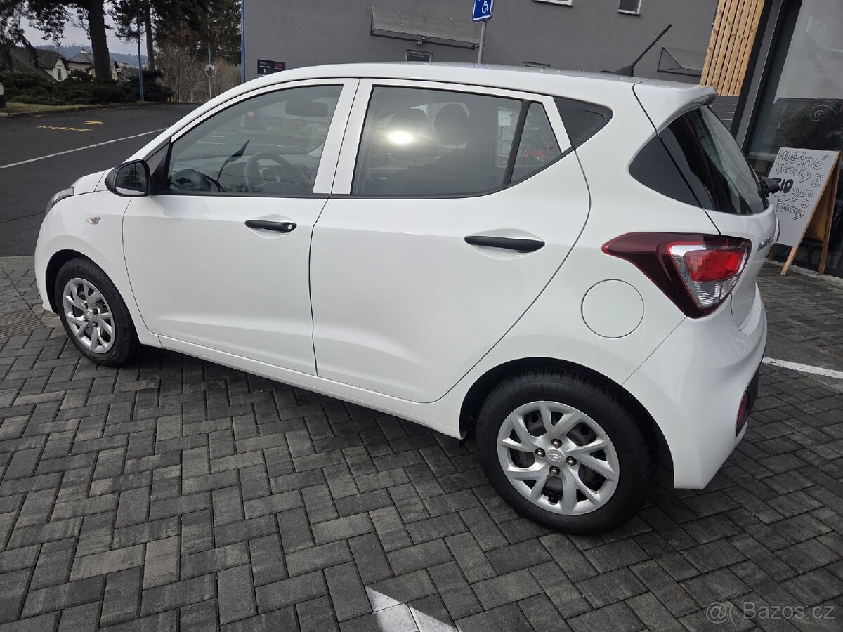Hyundai i10 1.0i rok 2017 jen 109tkm - 3