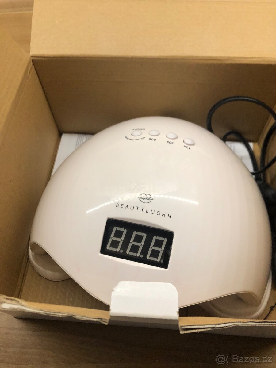 Uv lampa na nehty - 3