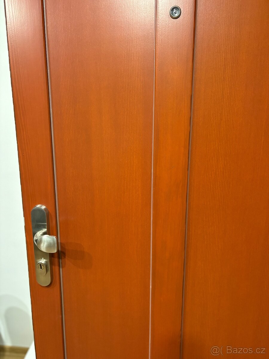 Vchodové dřevěné dveře - 3