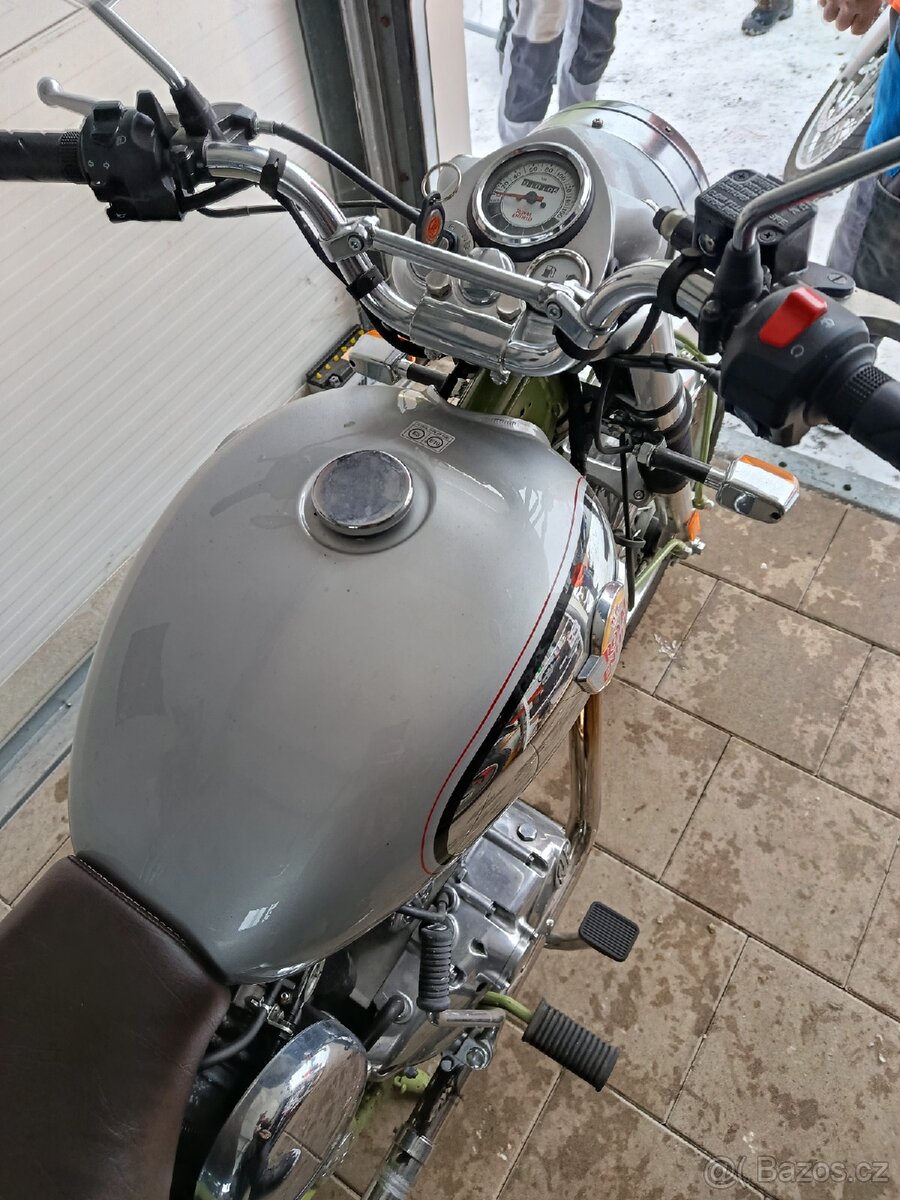 Royal enfield - 3