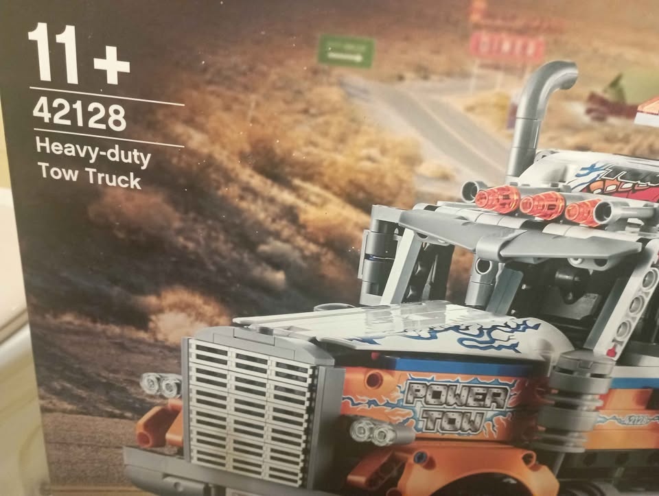 Lego Technic 42128 - 3