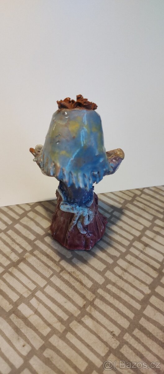 Unikátní Keramická Figurka - 3