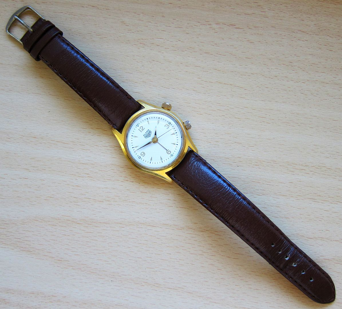 Vzácné švýcarské starožitné pozlacené hodinky HEUER alarm - 3