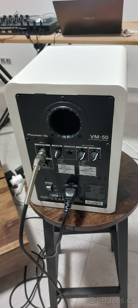 Pioneer VM 50 w - 3
