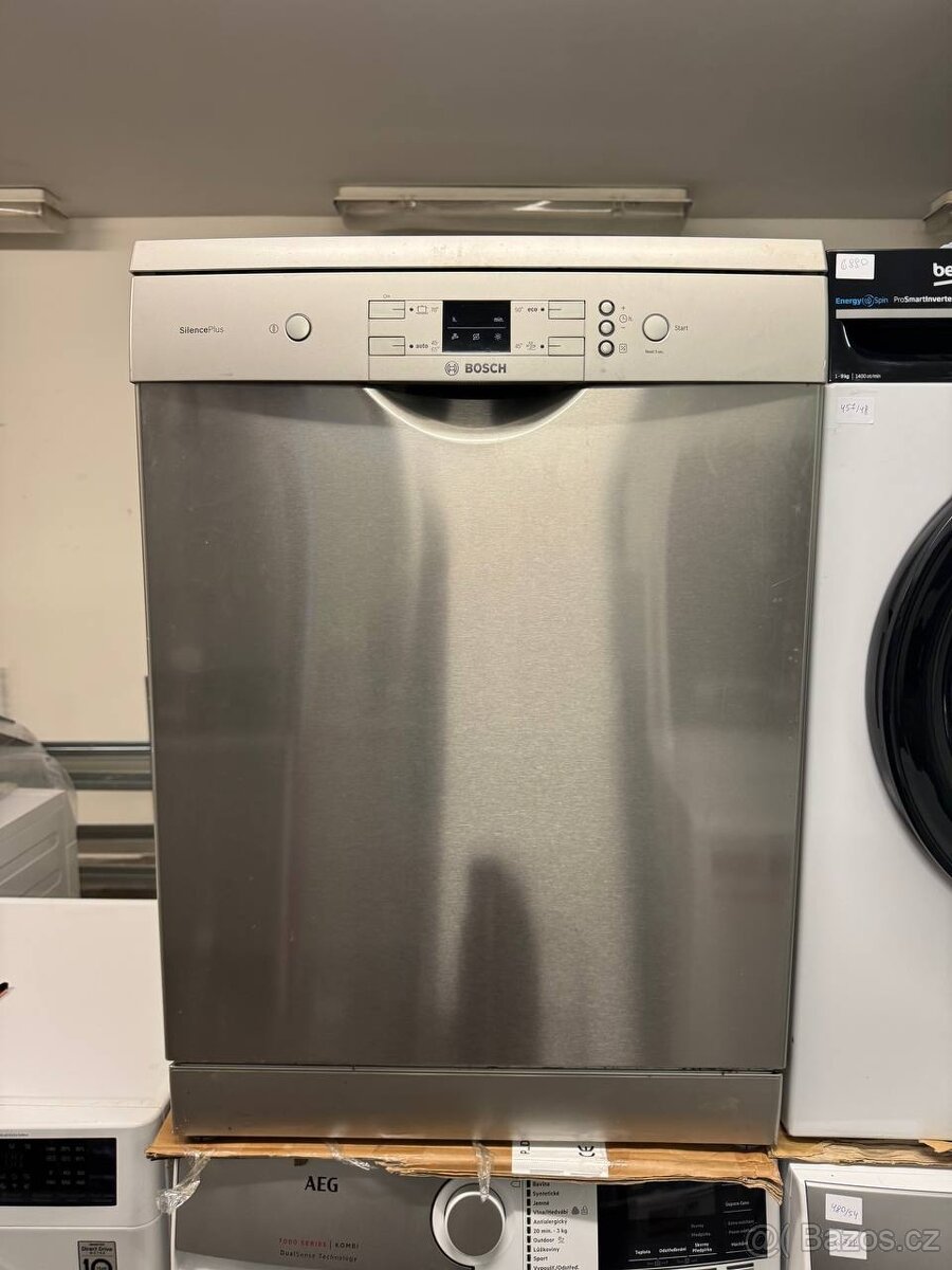 Myčka BOSCH - 3