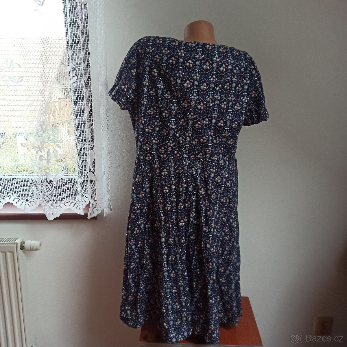 NOVÉ dámské bavorské šaty eur 46 Berwin & Wolff - 3