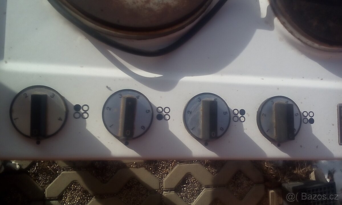 4 plotýnkový vařič ETA - 3