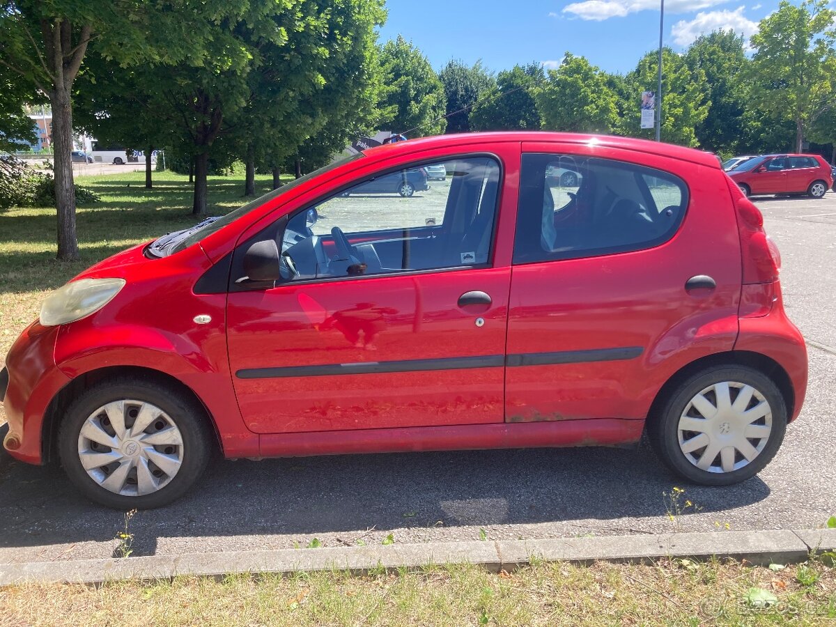 Prodám Peugeot 107 - 3