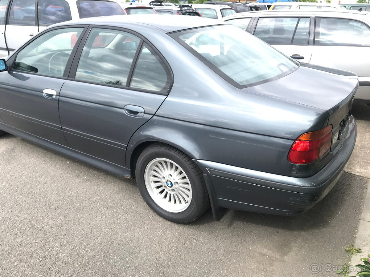 BMW 528i E39 1999 142kW 286S2 - dily, JEZDI - 3
