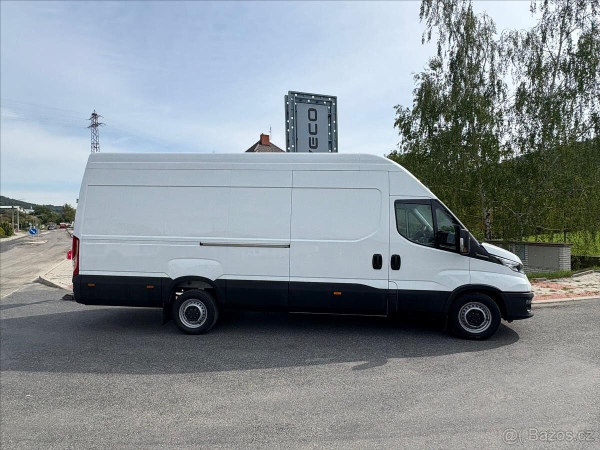 Iveco Daily 3,0 35S18HA8V 18cm3 (2024) - 3