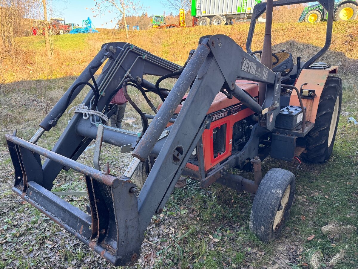 Čelní nakladač ZETOR Systém - 3