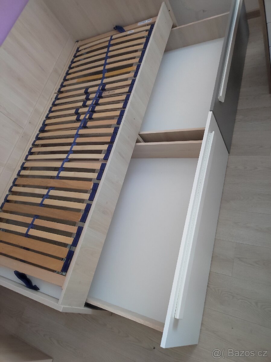 Postel s úložným prostorem - 3