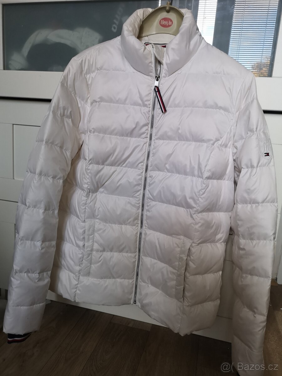 bílá bunda Tommy Hilfiger vel.S-M - 3