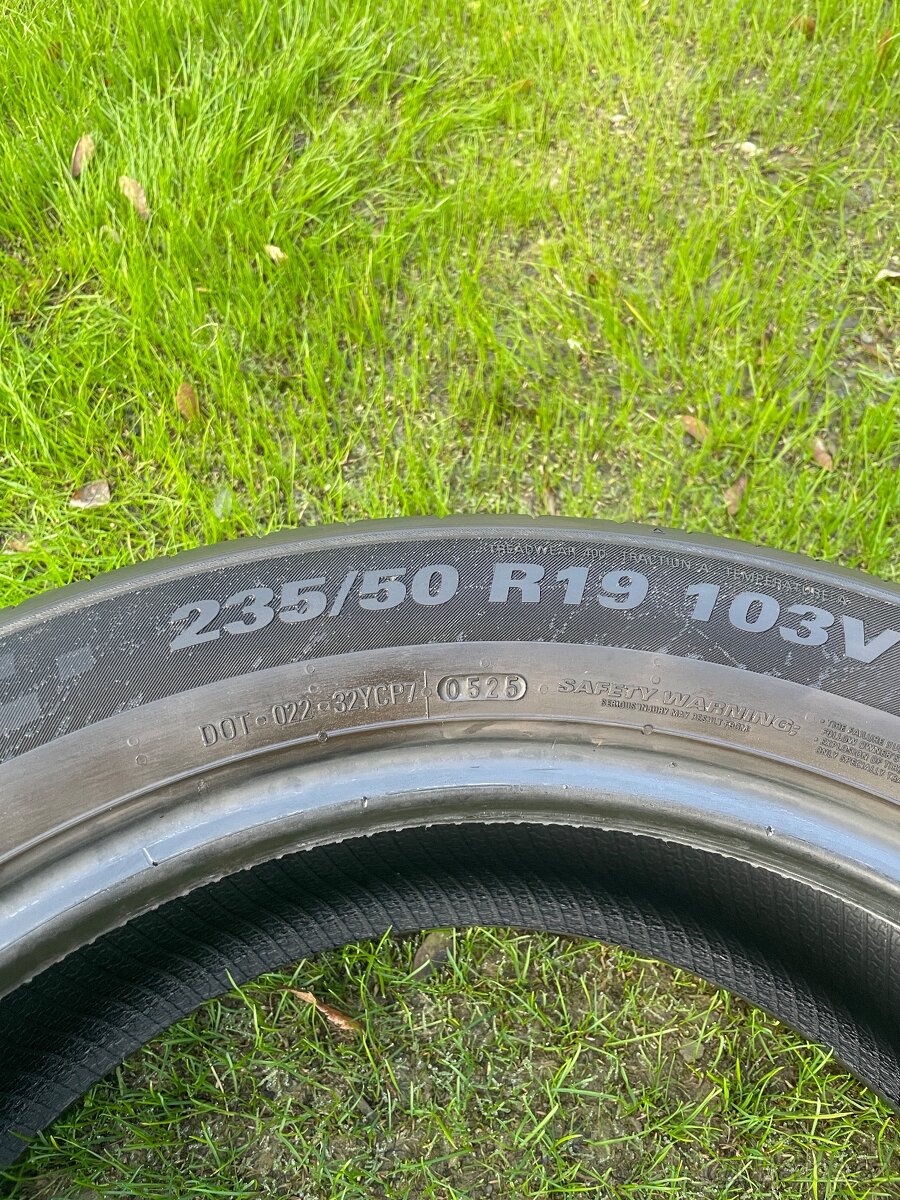 Prodam zanovni letni pneu 235/50/r19 - 3