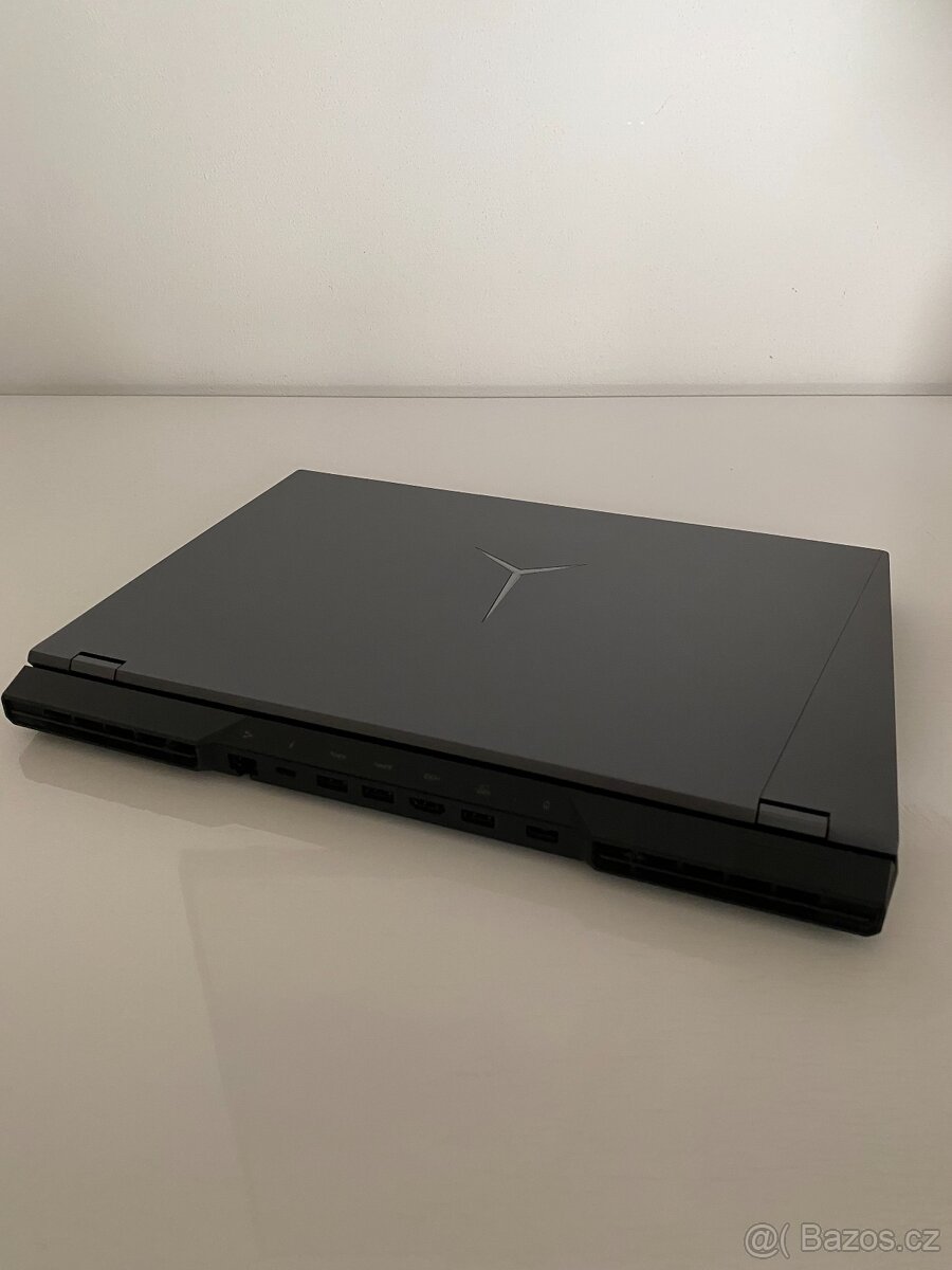 Lenovo Legion 5 Pro - 3