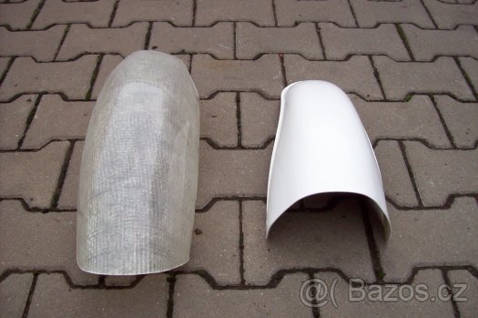 ČZ 980 ZADNI BLATNIK prodam - 3