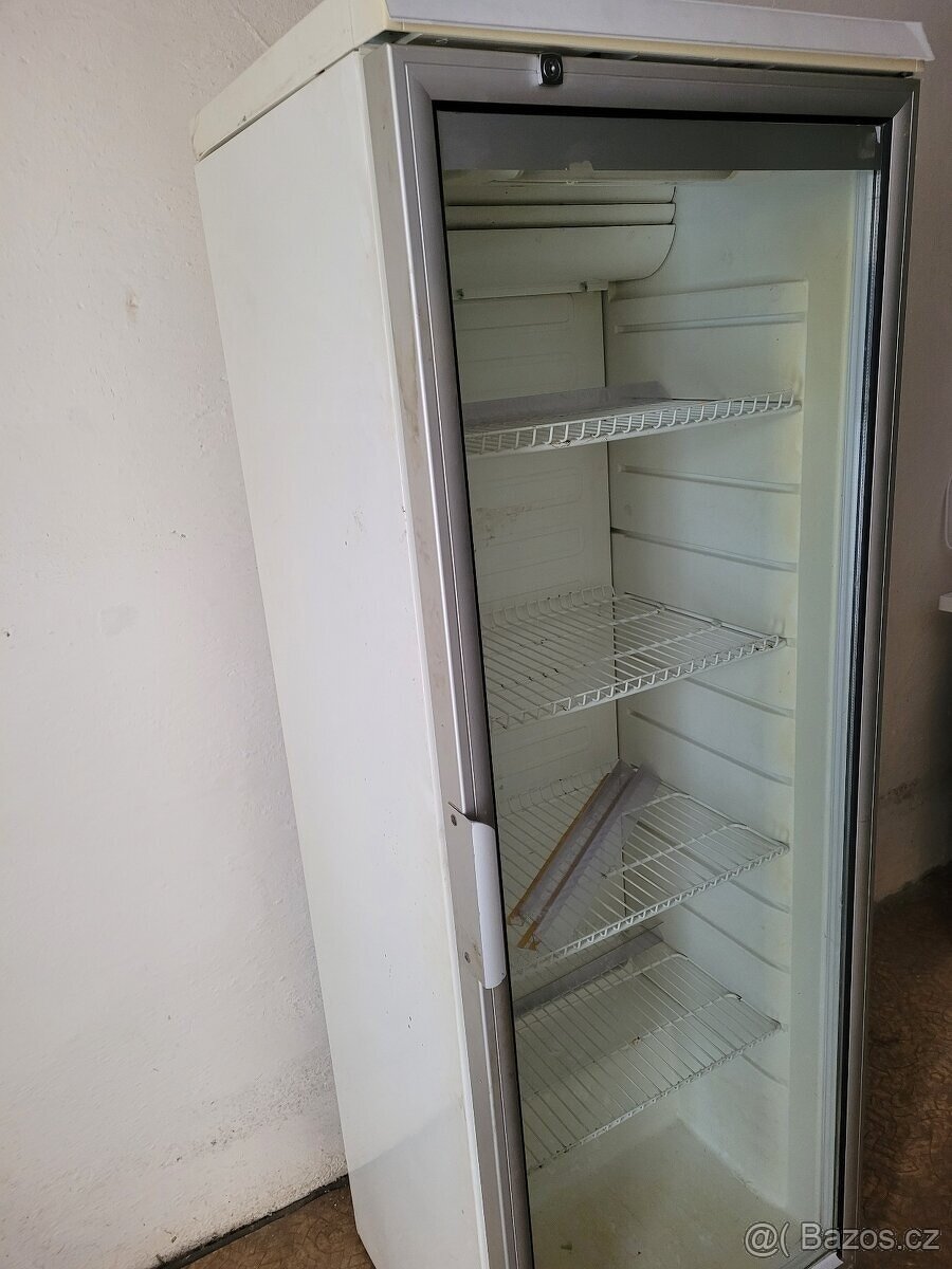 Prosklená lednice SNAIGE - 3