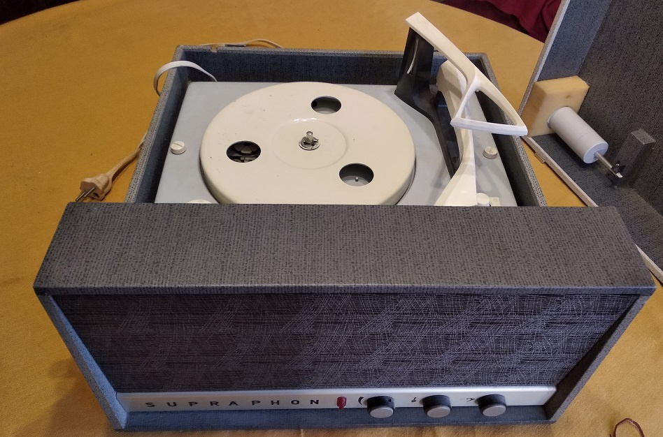 Gramofon - měnič SUPRAPHON GZ651 - 3