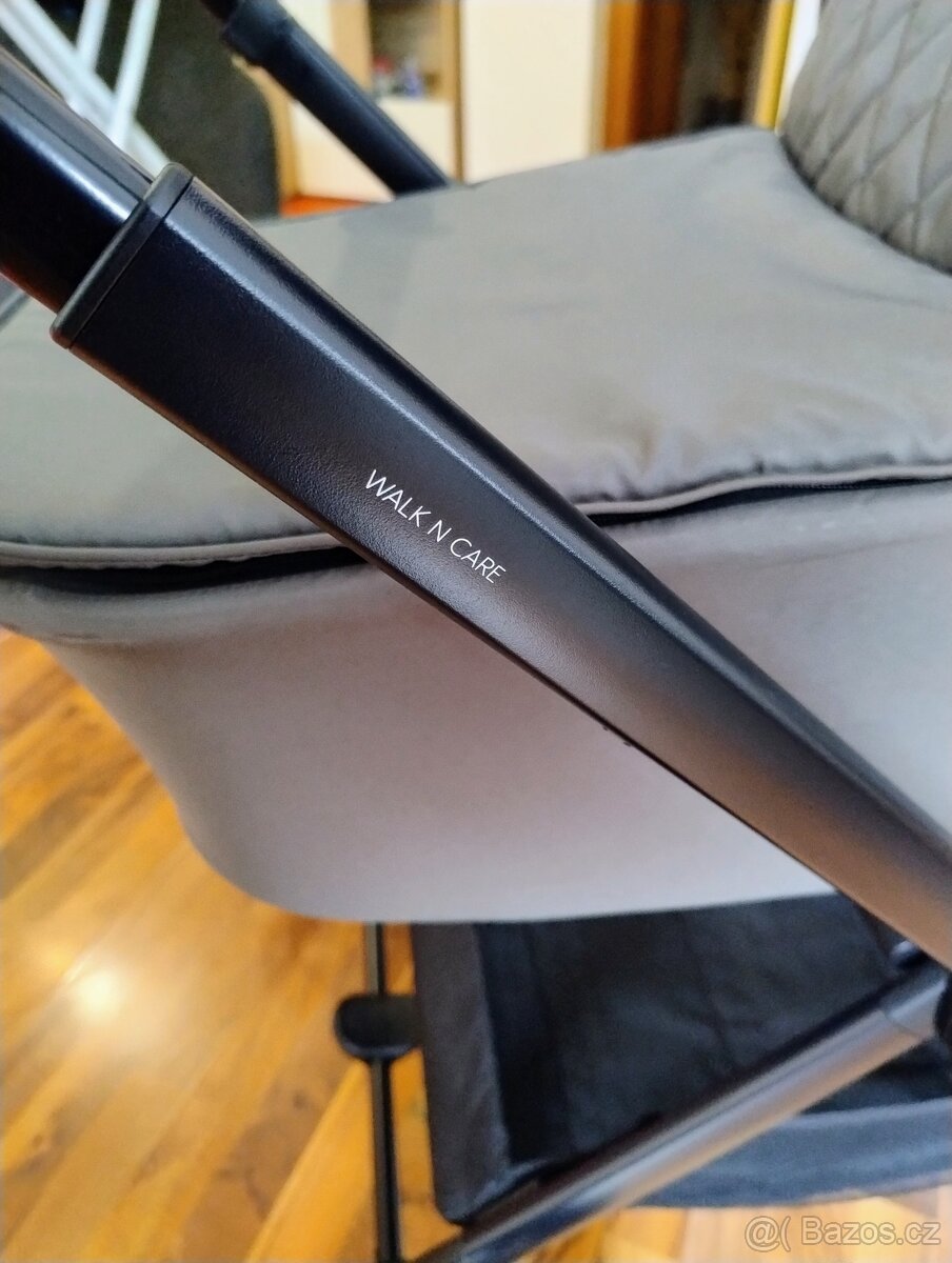 Zcela nový kočárek Hauck - 3