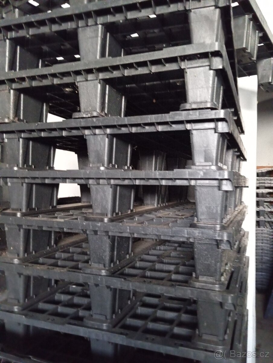 Plastové palety - 3