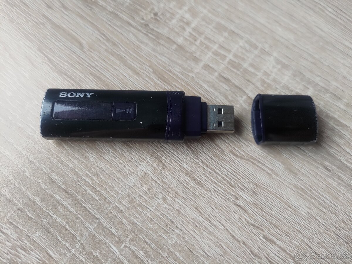 Černý MP3 přehrávač Sony NWZ-B183F - 3