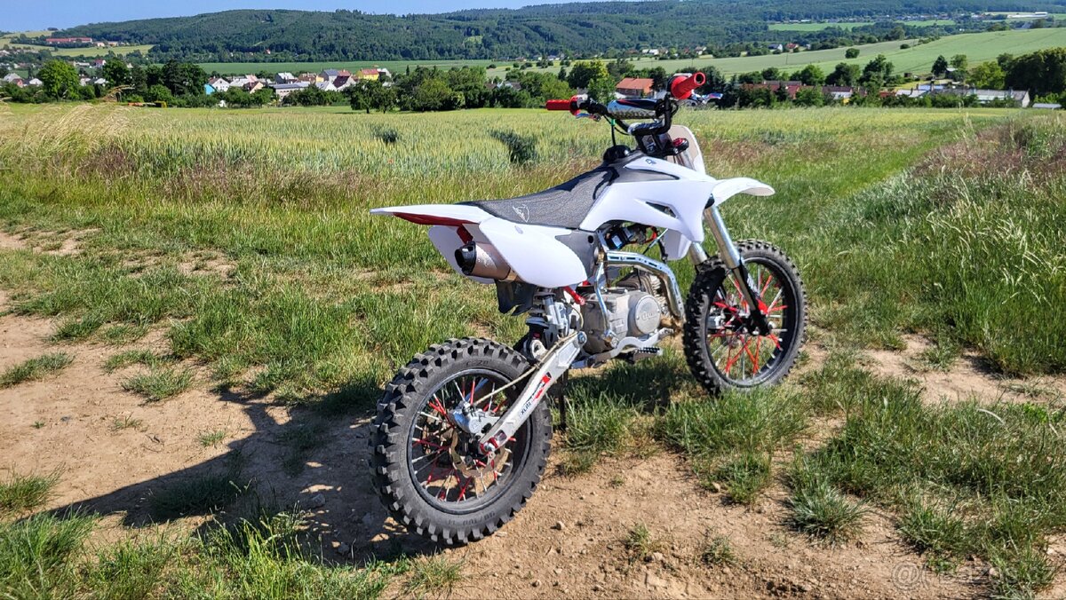 Stomp DemonX XLR2 125