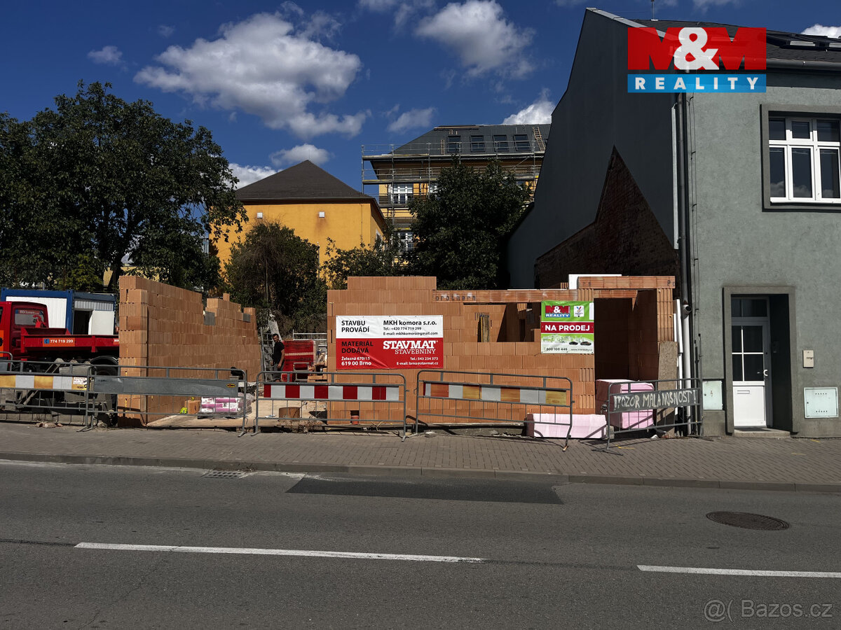 Prodej bytu v Ivančicích, ul. Oslavanská - 3