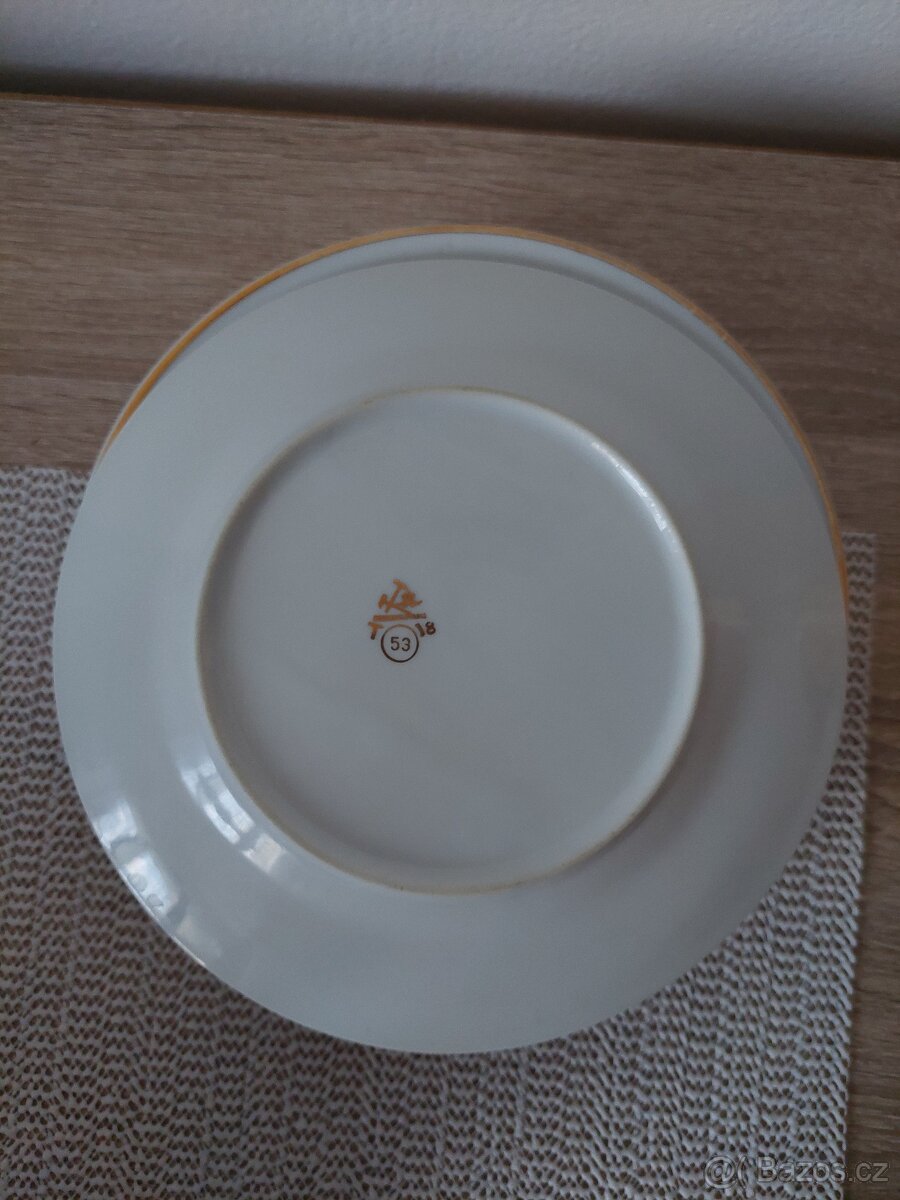 Sada pozlacených dezertních talířů - 3